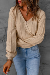 Langärmliger Pullover mit Zopfmuster